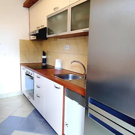 Apartman Selve * זאדאר